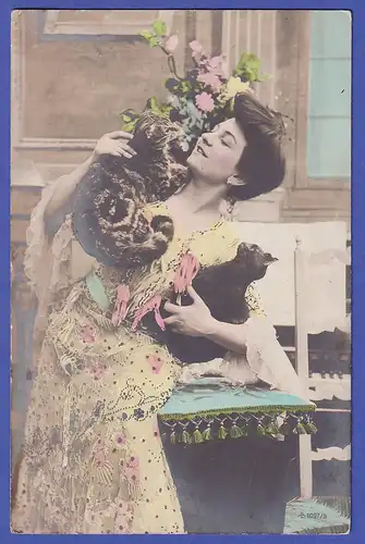 1910 Bildpostkarte Dame mit Katzen, gel. ab Drachselsried 