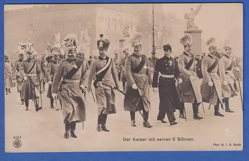 Alte AK Deutschland, Der Kaiser mit seinen 6 Söhnen. um 1910 
