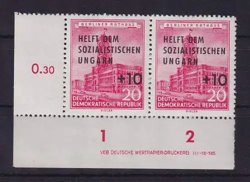 DDR 1956 Ungarnhilfe Mi.-Nr. 557 Eckrandpaar UL mit Druckvermerk postfrisch ** 