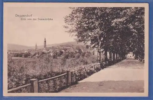 Alte AK Bayern Deggendorf Blick von der Donaubrücke, ungelaufen