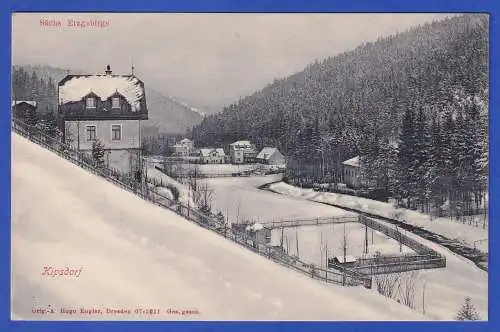 Alte AK Kipsdorf im Erzgebirge Ortsansicht im Schnee ungebraucht