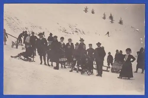 Alte AK Geising im Erzgebirge Wintersportler 1911  ungelaufen