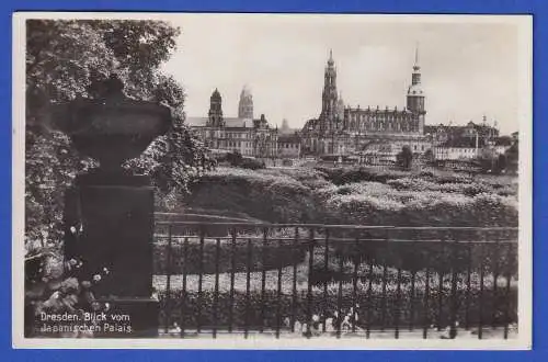 Alte AK Dresden Blick zum Schloss 1934 gel. nach Konstanz