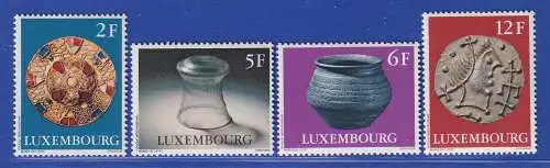 Luxemburg 1976 Kultur Archäologische Gegenstände Mi.-Nr. 924-27 Satz kpl. **/MNH