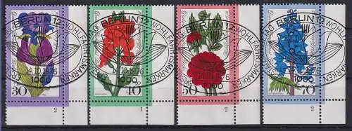 Berlin 1976 Gartenblumen Mi.-Nr. 524-27 je Eckrandstück mit Formnummer  ET-So-O