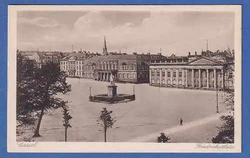 Alte AK Kassel Friedrichplatz , ungelaufen