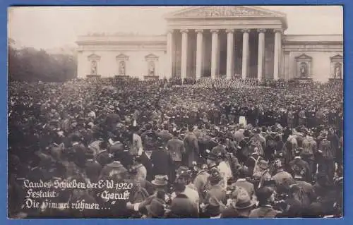 Alte AK München Königsplatz Festakt Landesschießen 1920 vor der Glyptothek ungel