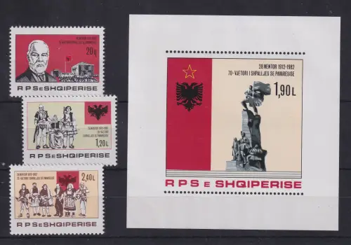 Albanien 1982 70 Jahre Unabhängigkeit Mi.-Nr. 2145-47 + Block postfr. ** / MNH