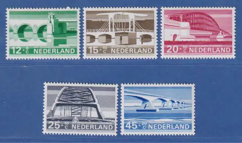 Niederlande 1968 Sommermarken Brücken Mi.-Nr. 894-98 Satz kpl. ** / MNH