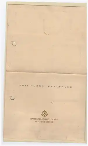 [Ansichtskarte] Dt- Reich (001897) Propaganda Tischkarte m. 2 kleinen Bildern Emil Huber Karlsruhe Nationalsozialistischer Musterbetrieb. 