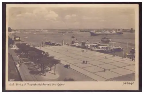 [Propagandapostkarte] Dt- Reich (006168) Propaganda AK Kiel- Blick auf den Hafen, gelaufen Kiel mit Feldpost am 6.8.1942. 