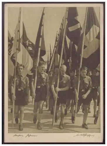 [Propagandapostkarte] Sudetenland (008083) Propagandakarte HJ unsere Fahnen, gestempelt mit Befreiungsstempel Asch am 30.9.1938. 