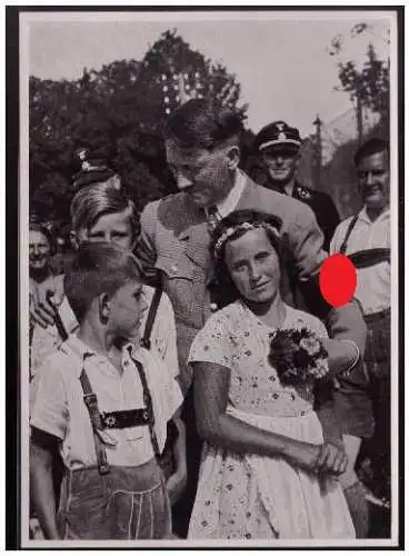 Adolf Hitler. 