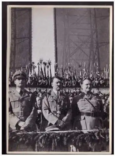 Adolf Hitler. 