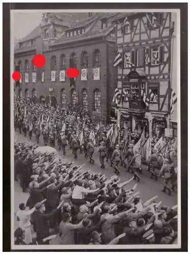 Adolf Hitler. 