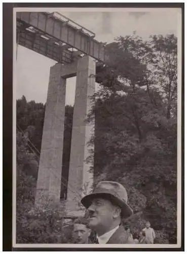 Adolf Hitler. 