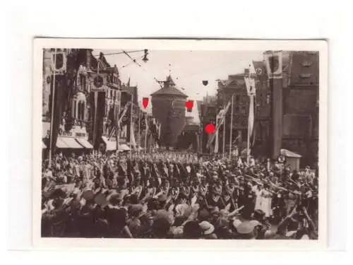 13 Historische Tage 1937. 
