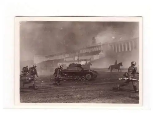 13 Historische Tage 1937. 