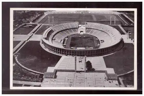 [Propagandapostkarte] Dt- Reich (020723) Propaganda AK Berlin, Berlin Reichssportfeld, Fliegeraufnahme, ungebraucht. 