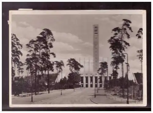 [Propagandapostkarte] Dt- Reich (020724) Propaganda AK Berlin, Berlin Reichssportfeld, Glockenturm u. Eingang West-Tor, ungebraucht. 