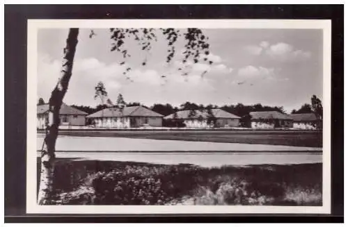 [Propagandapostkarte] Dt- Reich (020743) Propaganda AK Berlin Olympia 1936, Olympisches Dorf, Wohnhäuser am Sportplatz, ungebraucht. 
