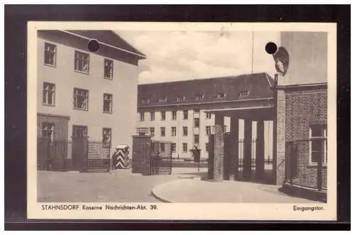 [Propagandapostkarte] DT-Reich (021608) Postkarte Stahnsdorf Kaserne Nachrichten- Abt. 39, gelaufen Stahnsdorf 26.10.1938, Aktengelocht. 