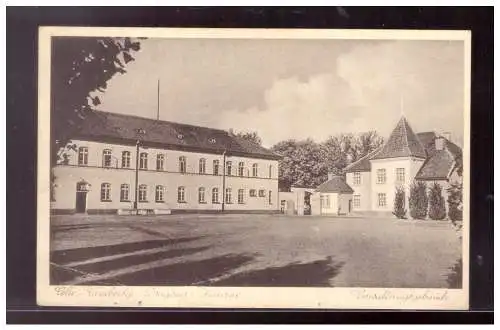 [Propagandapostkarte] DT-Reich (021618) Postkarte Celle, Dragons Kaserne, Verwaltungsgebäude, gel. 4. Marscheinh. Nebel. Ers- Abt 1, 17.8.1942. 