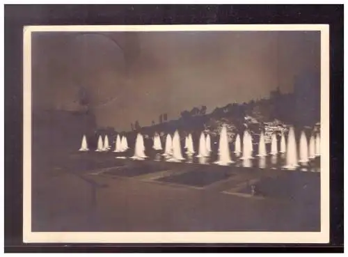 [Echtfotokarte schwarz/weiß] Dt- Reich (022690) Propaganda postkarte Reichsgartenschau Stuttgart 1939, Nächtliche Illumination im Tal der Rosen, gela. 