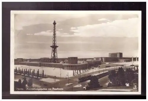 Deutsches Reich  Rundstempel (Datum und/oder Ort klar)