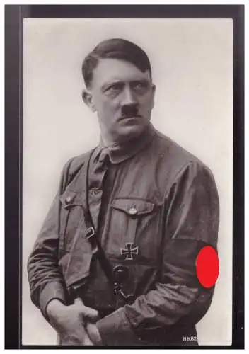 [Propagandapostkarte] Dt- Reich (023249) Propaganda AK Der Führer auf Porträtfotokarte, blanco 2 versch. SST. 