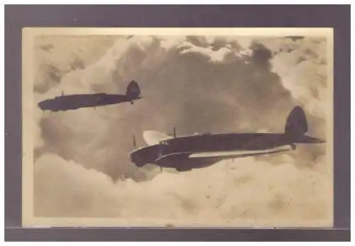 [Propagandapostkarte] DT-Reich (023370) Propagandakarte Unsere Luftwaffe Kampfflugzeug He 111 K, ungebraucht, Karte hat Mängel. 