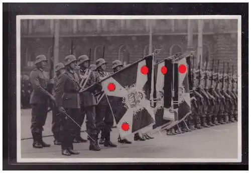 Dt- Reich (023448) Propaganda Presse Foto Ehrenformation Größe 11,5 x 17,5cm