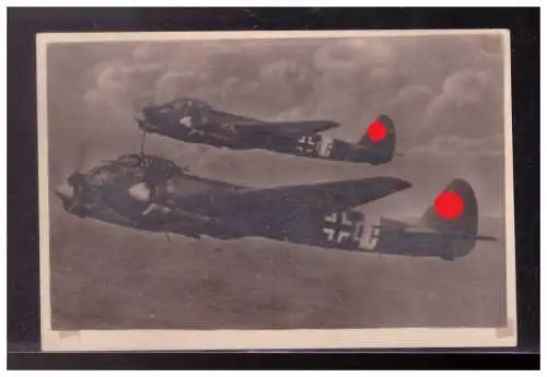 [Propagandapostkarte] Dt- Reich (024141) Propaganda AK Junkers Ju 88 Horizontal- und Sturzbomber im Einsatz, blanco SST Tag der Briefmarke. 