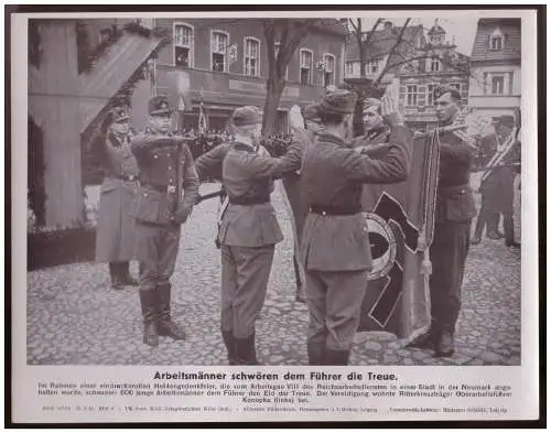 Bilderdienst Weber. 