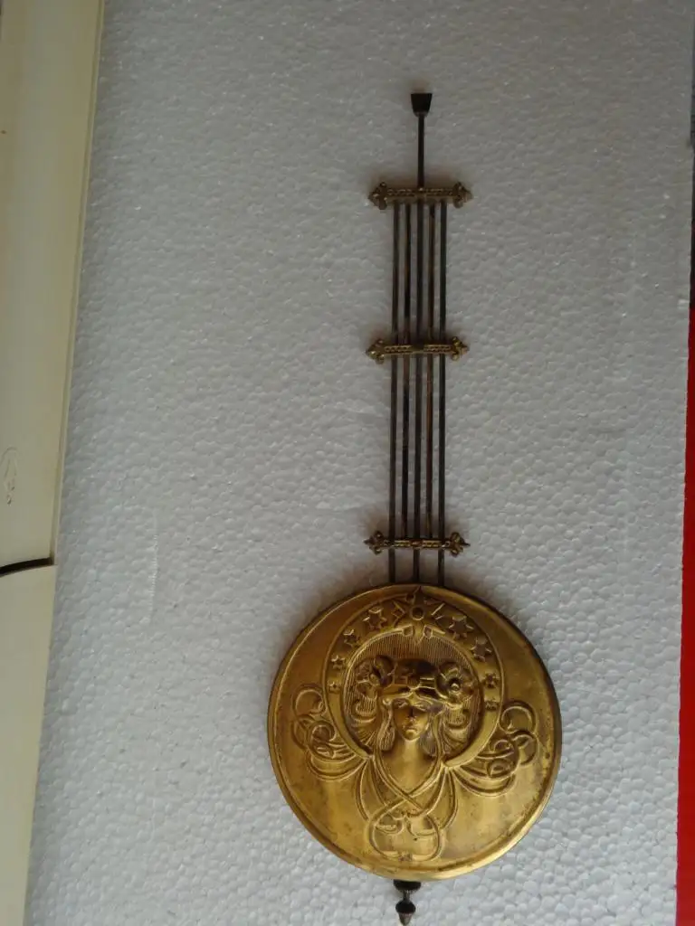 Alte Freischwinger Uhr, Gustav Becker Werk P42, Gehäuse etwas modifiziert, guter Erhalt, Überholung erforderlich 5