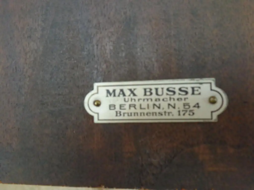 Alte Freischwinger Uhr, Gustav Becker Werk P42, Gehäuse etwas modifiziert, guter Erhalt, Überholung erforderlich 9