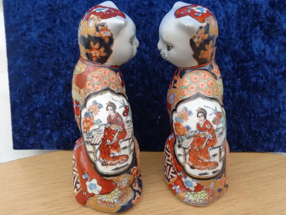 Altes asiatisches Porzellan \