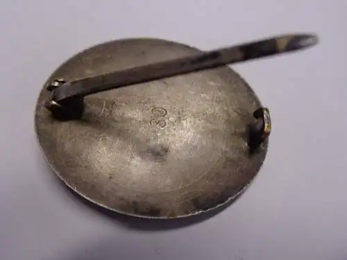 Original. "Alter Kämpfer", Gauabzeichen Danzig 3. Reich, Silber(?), Minimakel