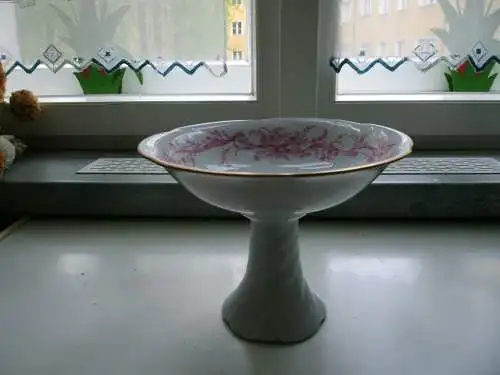 DDR PORZELLAN "FUSSSCHALE DEKOR POESIE", Freiberg/Sa, dekoriert, Goldstaffage., ca.1985, unbenutzt, neuwertig