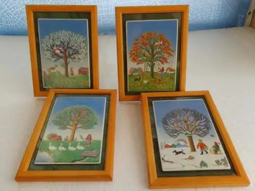 MONIKA CRONSHAGEN: Naive Malerei, 4 Porzellan Postkarten von Villeroy & Boch gerahmt mit Passepartout, Jahreszeiten wie neu