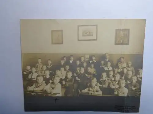 Altes orig. großes Klassenfoto auf Pappe von R. Schneider Berlin, 130x170 mm