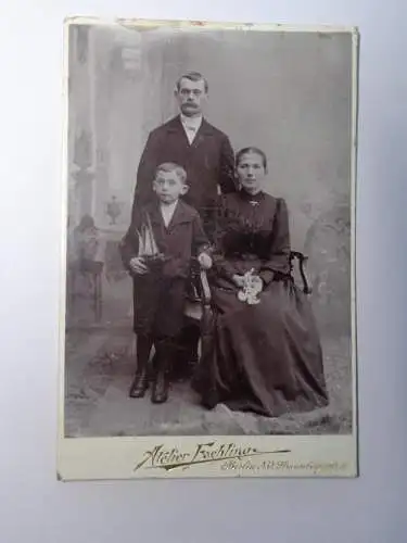Originales Familienfoto um 1910, Pappe, 105x165 mm, sehr gut, Atelier Faehling Berlin