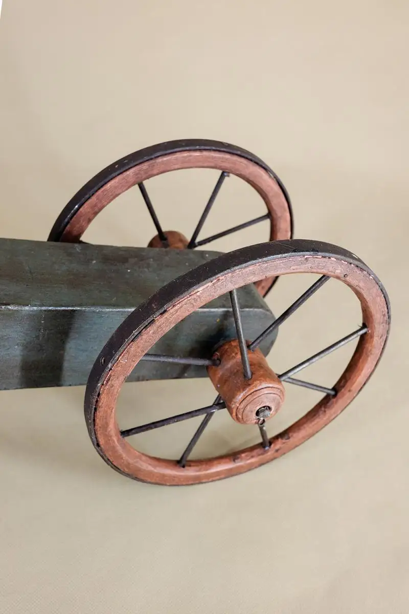 Antikes geschnitzt & lackiertes Steckenpferd aus Holz, um 1890 9