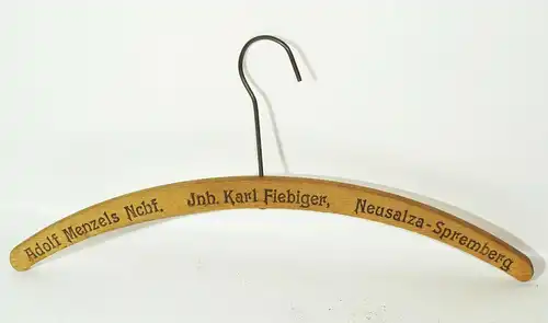 Reklame Kleiderbügel Adolf Menzel Neusalza Spremberg Holz Bügel Vintage Deko