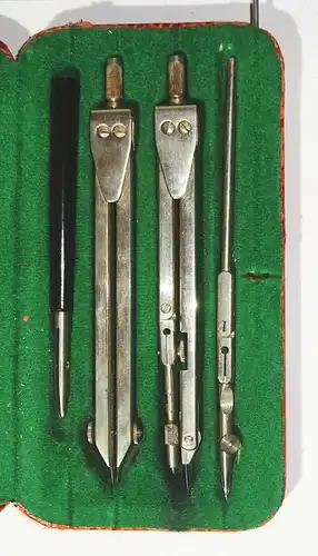2 Zirkelkasten Voigt Mühlhausen VEB Reißzeug Bad Liebenwerda Zirkel 