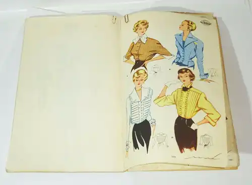 Mode Musterbuch Miroir Robes et Blouses 1950/51 Rockabilly Fashion Prints Drucke