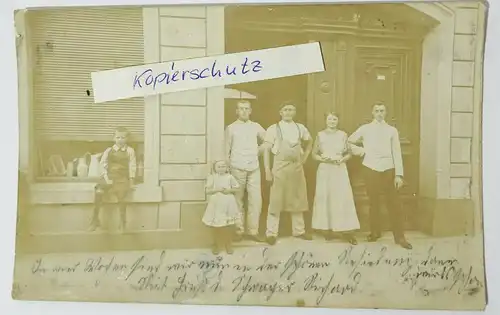 Foto Ak Riesa 1913 Laden Geschäft Bewohner Inhaber (A4174