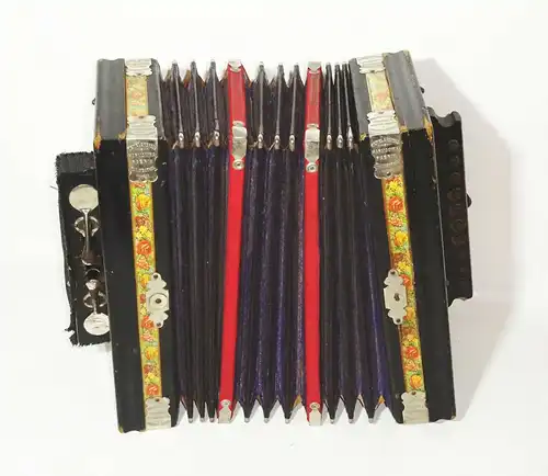 Altes Meinel & Herold Klingenthal Harmonika !