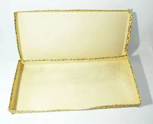 Schöner alter DDR Karton Schachtel Leerkarton leer wohl für Kleidung Box Vintage