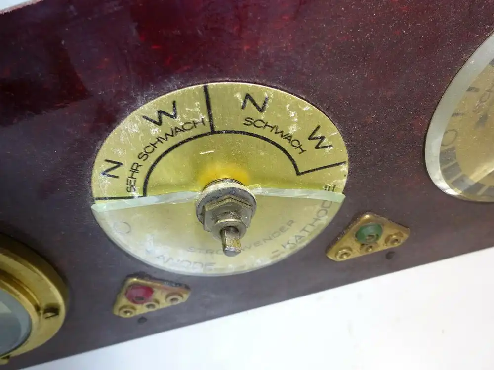 Wohlmuth Reizstromgerät mit Originalkarton zum herrichten um 1900 ! 7